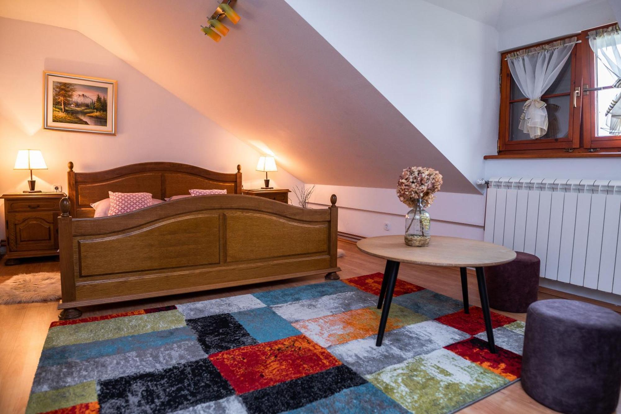 Holiday Home Vitis Selnica エクステリア 写真